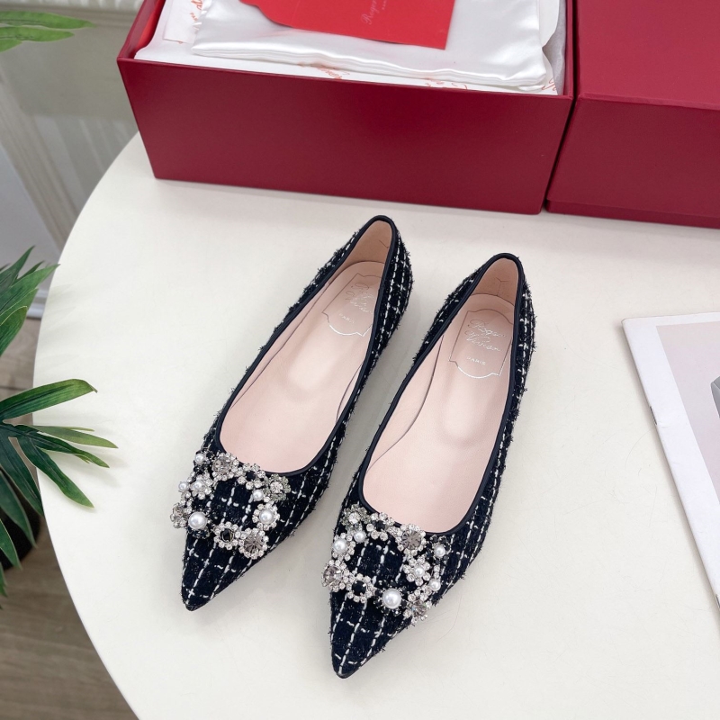 roger u1u1er flat shoes
